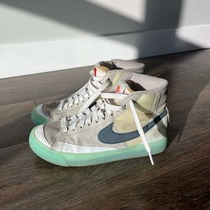 Women's Nike Blazer Mid '77 "move to zero" Glacer Ice